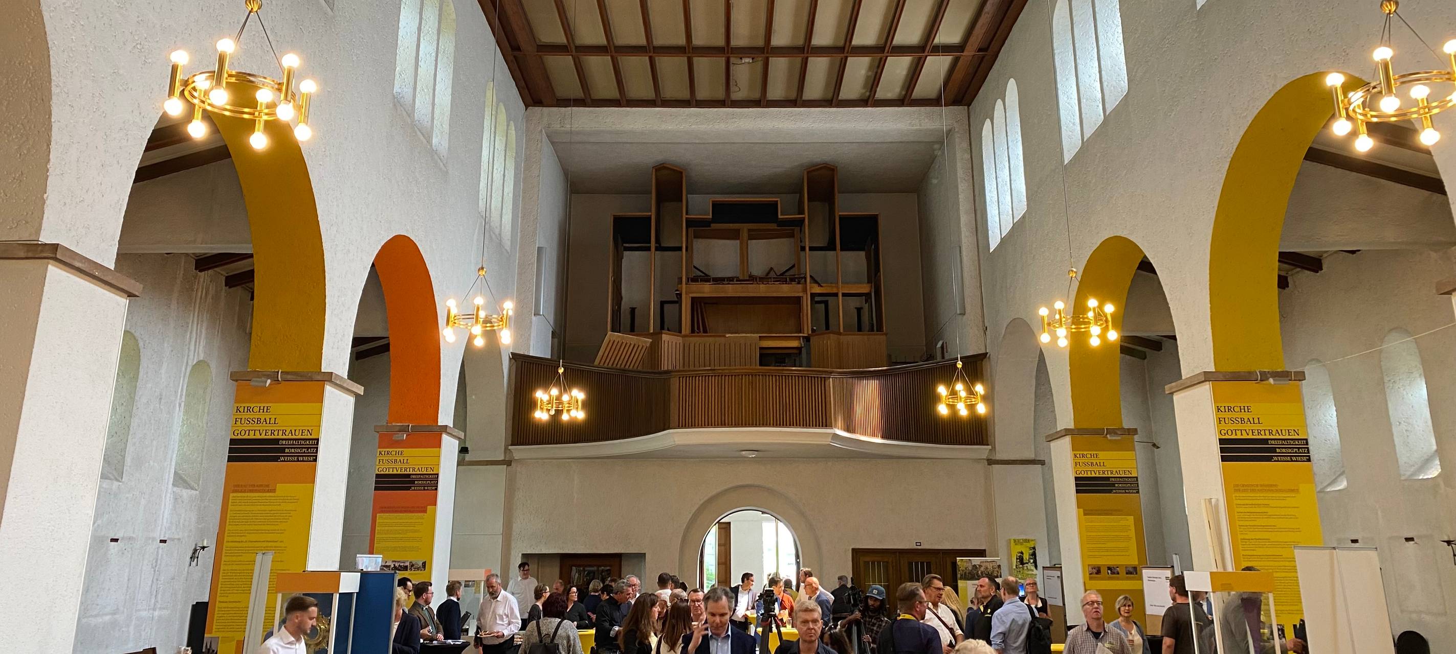 Dortmund bekommt BVB-Kirche