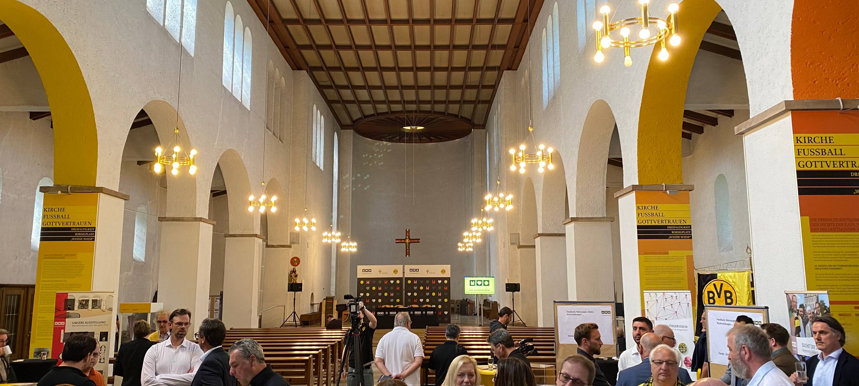 Dortmund bekommt BVB-Kirche