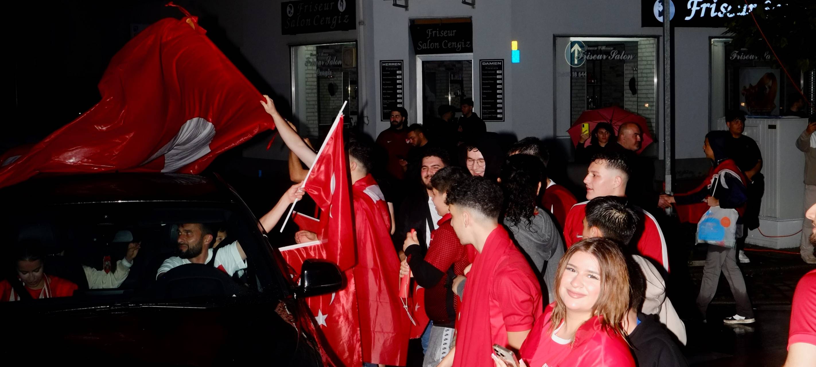 Dortmund feiert: Public Viewing der Europameisterschaft - Deutschland gegen Ungarn und Türkei gegen Georgien