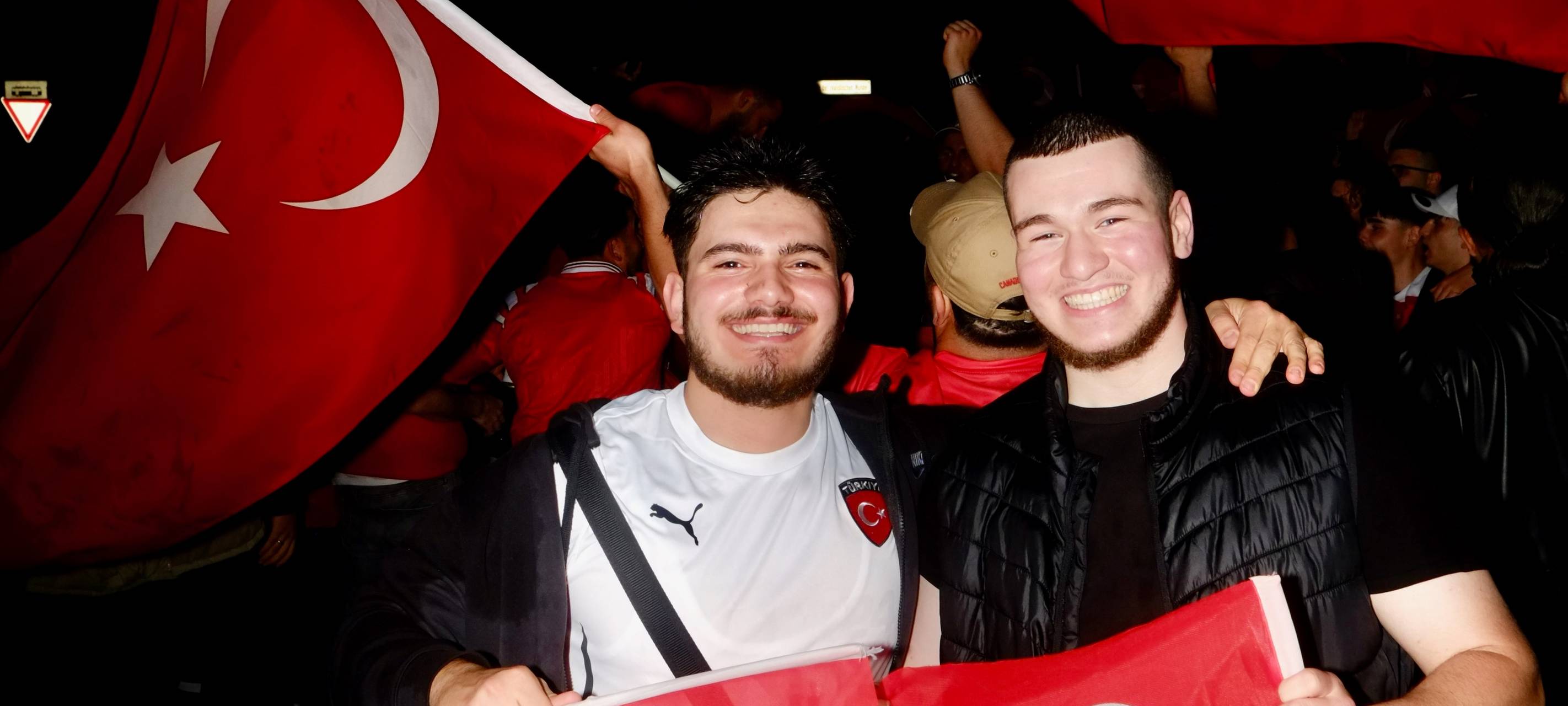 Dortmund feiert: Public Viewing der Europameisterschaft - Deutschland gegen Ungarn und Türkei gegen Georgien