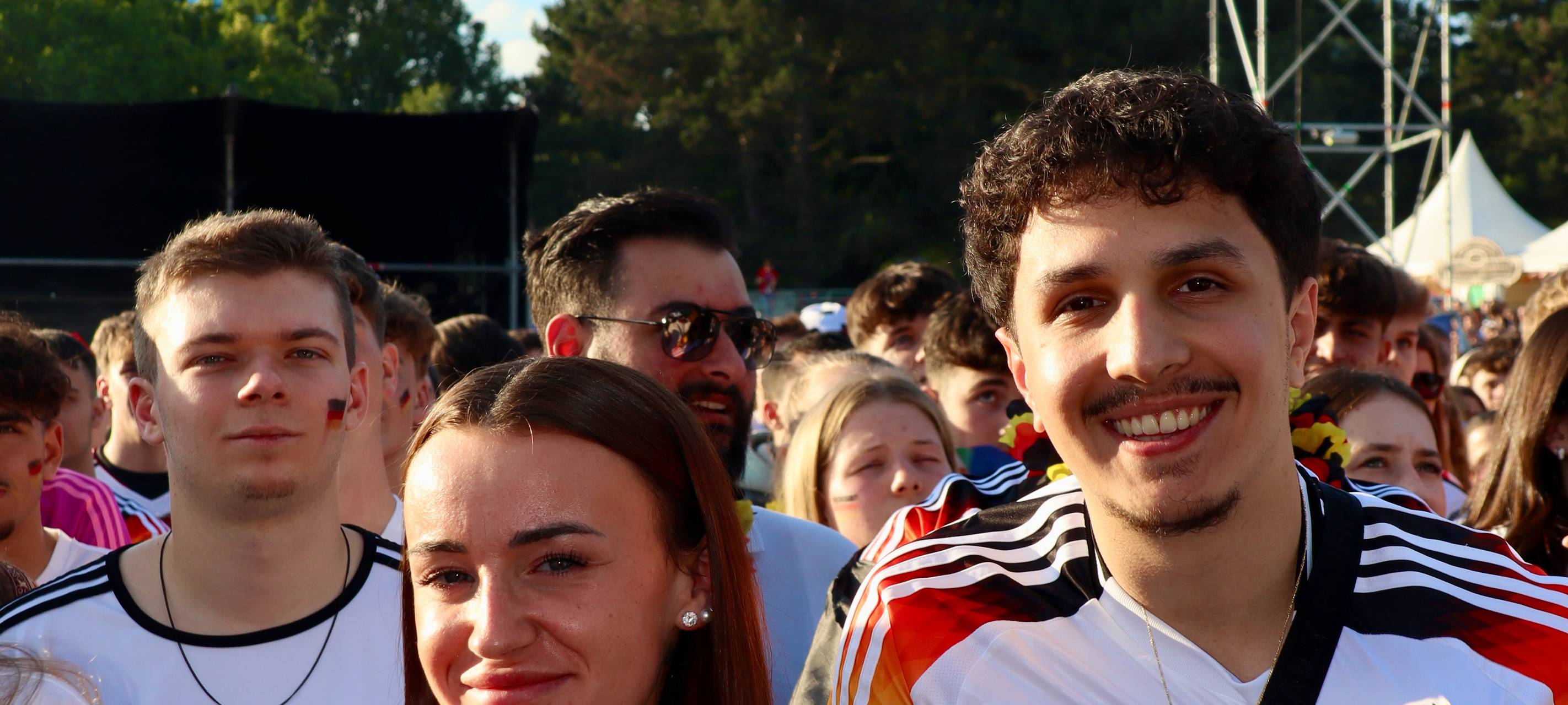 Dortmund feiert: Public Viewing der Europameisterschaft - Deutschland gegen Ungarn und Türkei gegen Georgien