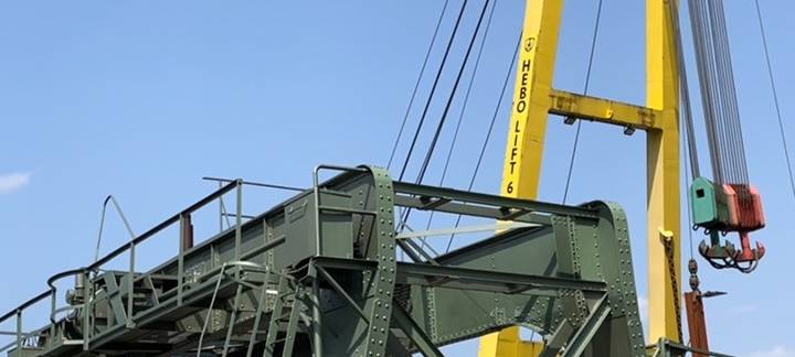 Historischer Kran zurück am Dortmunder Hafen