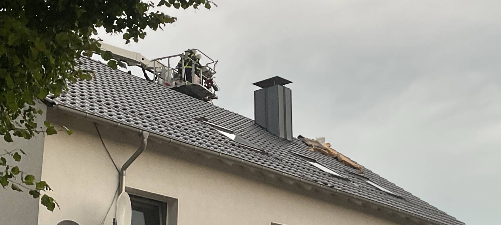 Kontrolle des Daches