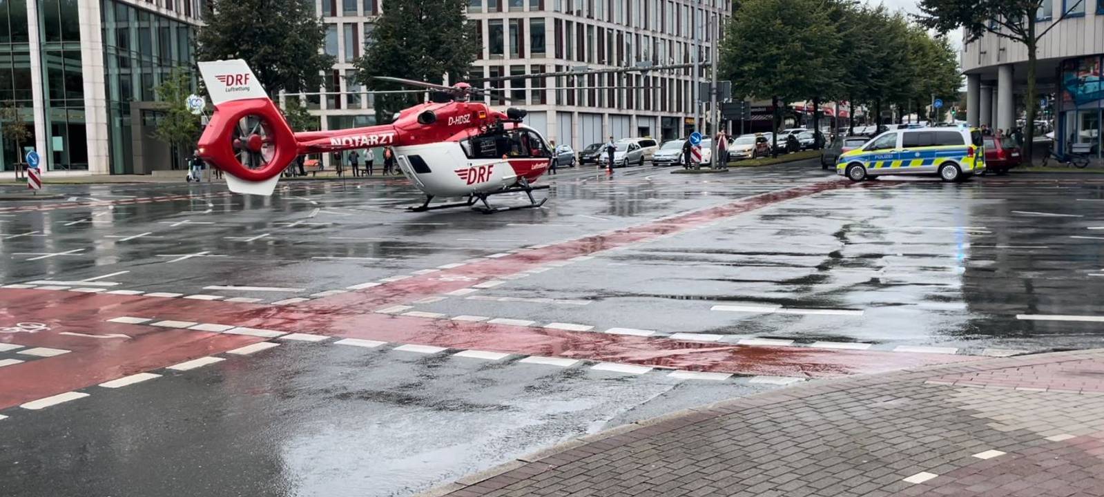 Dortmund: Rettungshubschrauber landet auf Wall