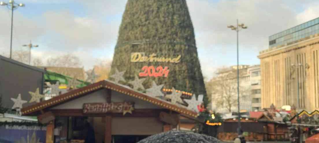 Radio 91.2 Selfie-Aktion: Euer Foto mit dem größten Weihnachtsbaum der Welt