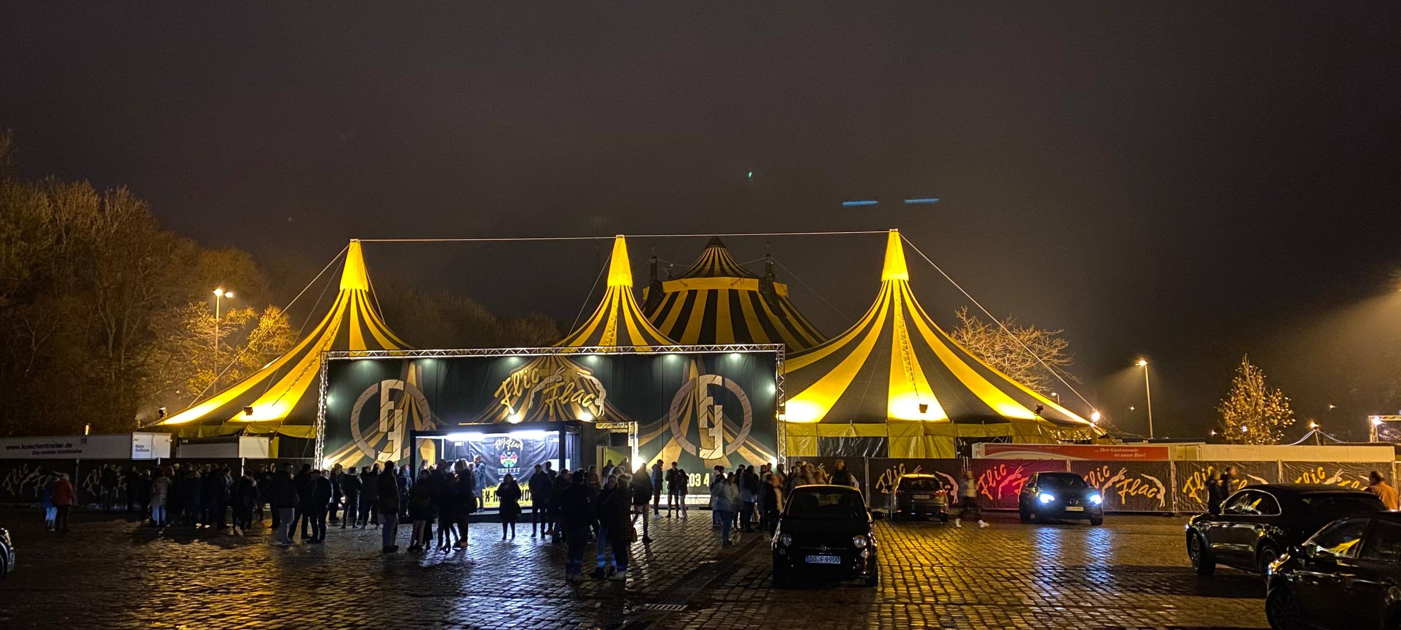 Flic Flac X-Mas-Show 2024 startet in Dortmund