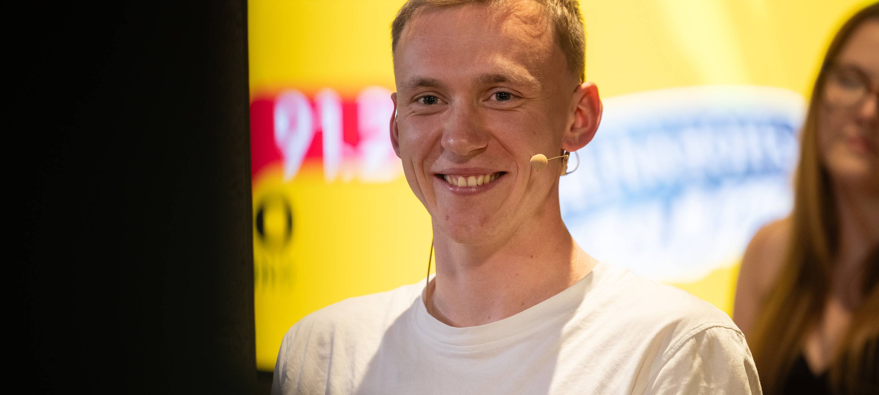 19:09 – der schwarzgelbe Talk mit Lars Ricken und Maximilian Beier von Borussia Dortmund