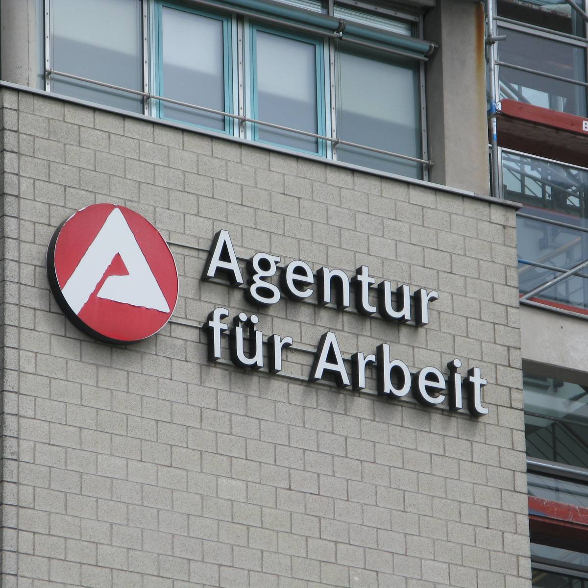 Agentur für Arbeit und Jobcenter: Eingeschränkter Service in Dortmund - Radio 91.2