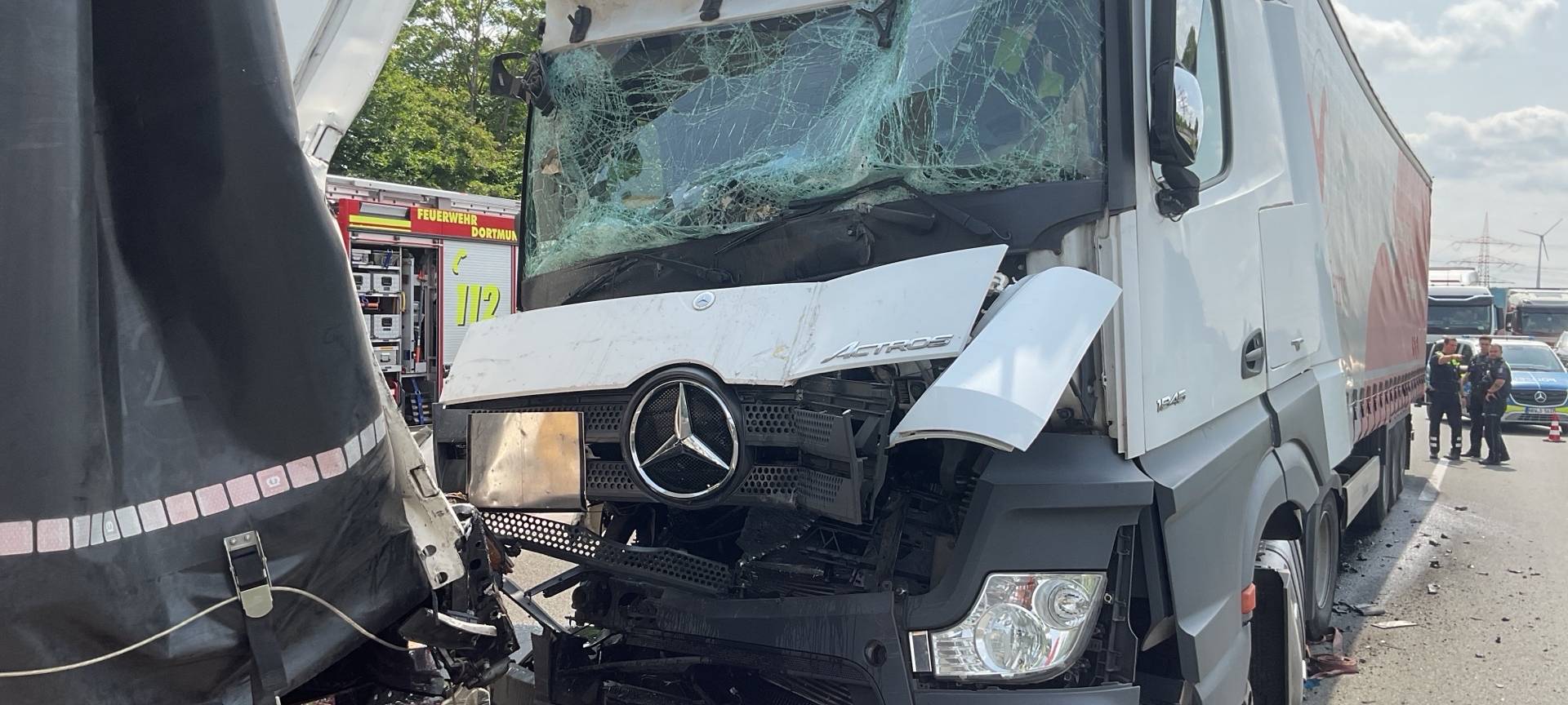 LKW-Unfall auf der A45 Richtung Dortmund