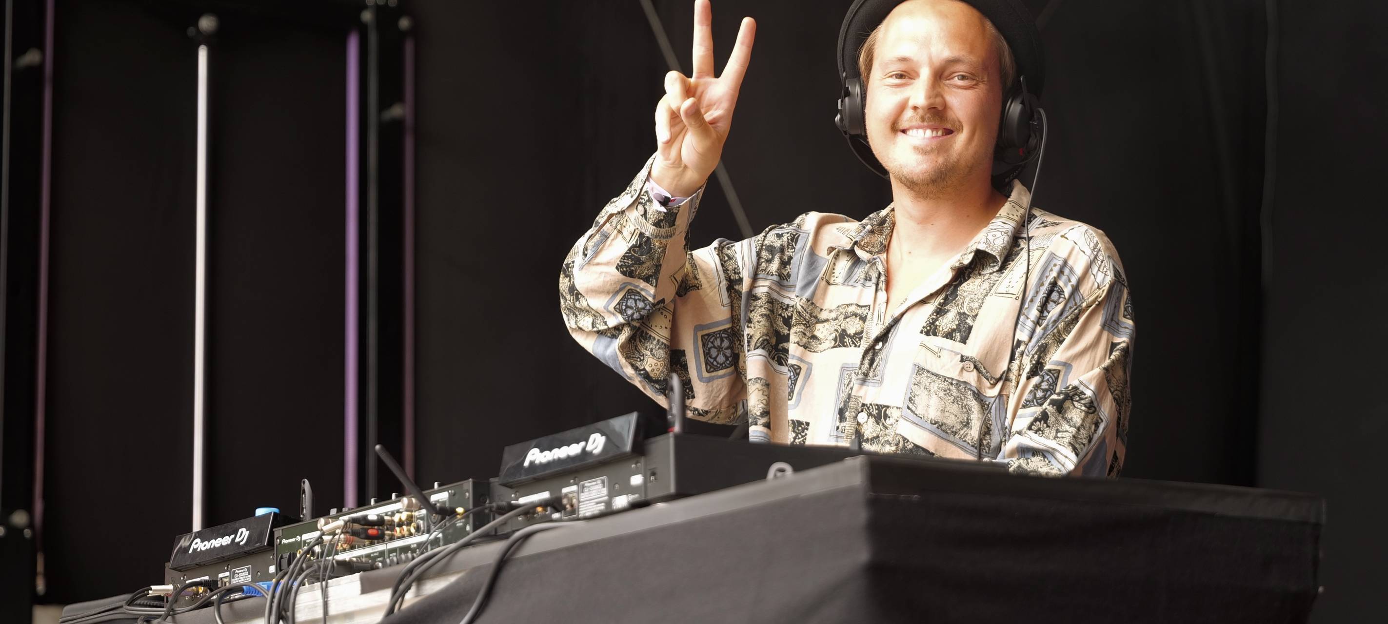 DJ JUF-X beim Hafenfest in Dortmund