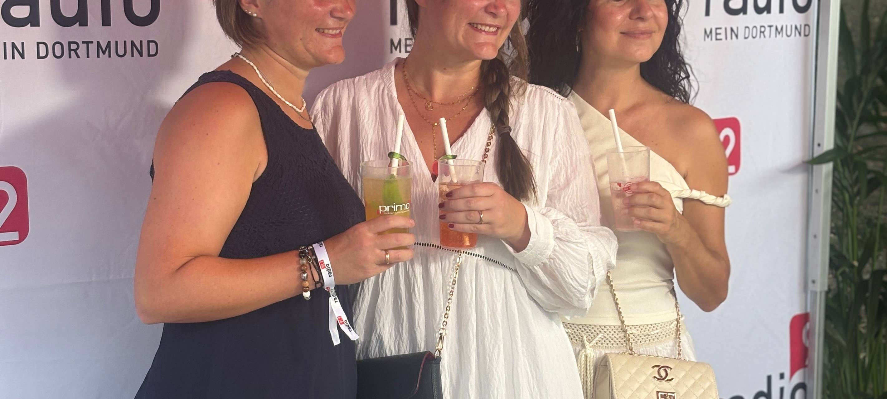 Voller Erfolg: Freibad-Freitag und Sunset-Beach-Club