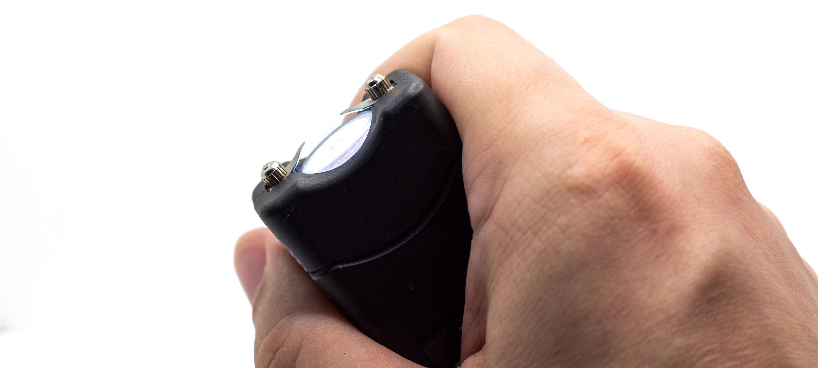 Taser / DistanzElektroImpulsGerät (DEIG)