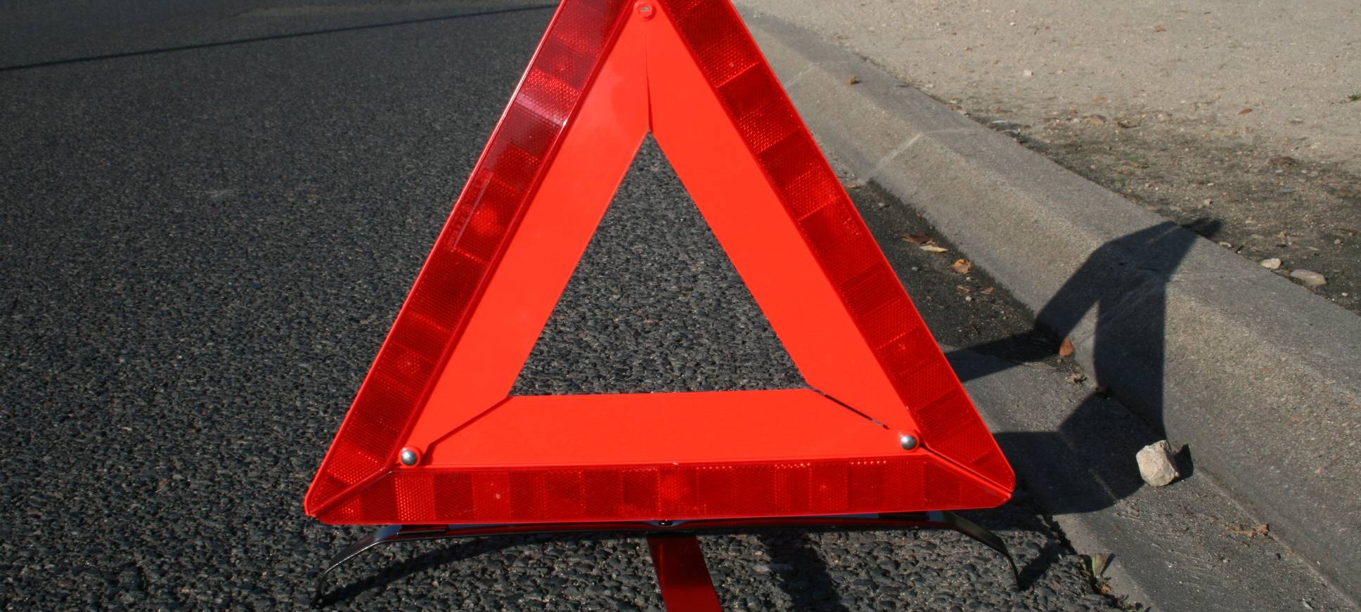 Fahrer schwebt in Lebensgefahr