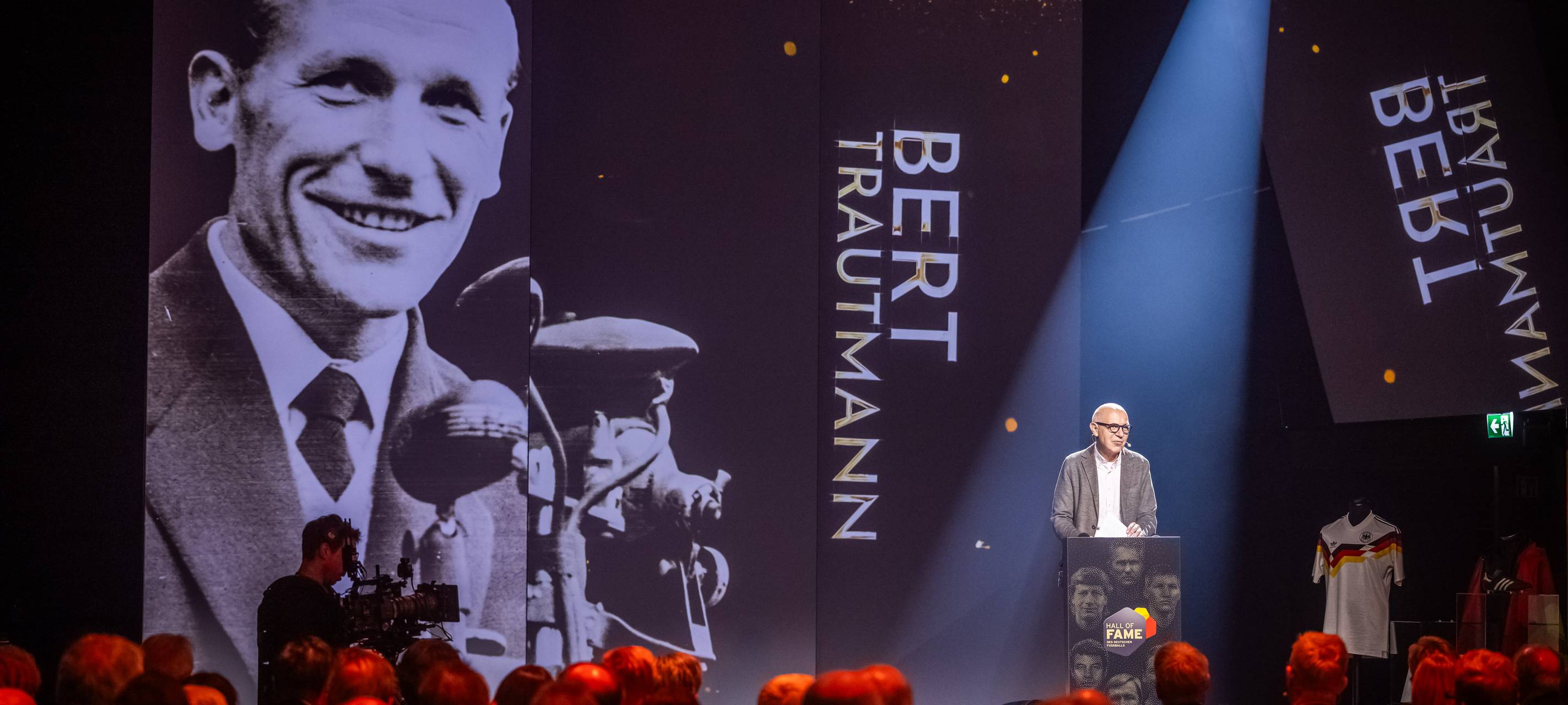 Fußball-Legenden in Dortmund geehrt