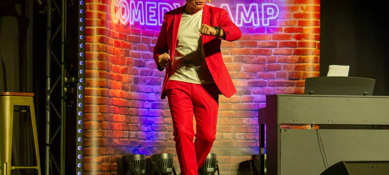 Das Comedy Camp 2025 war in Bergheim im MEDIO.RHEIN.ERFT. Auf der Bühne zu sehen: Guido Cantz.