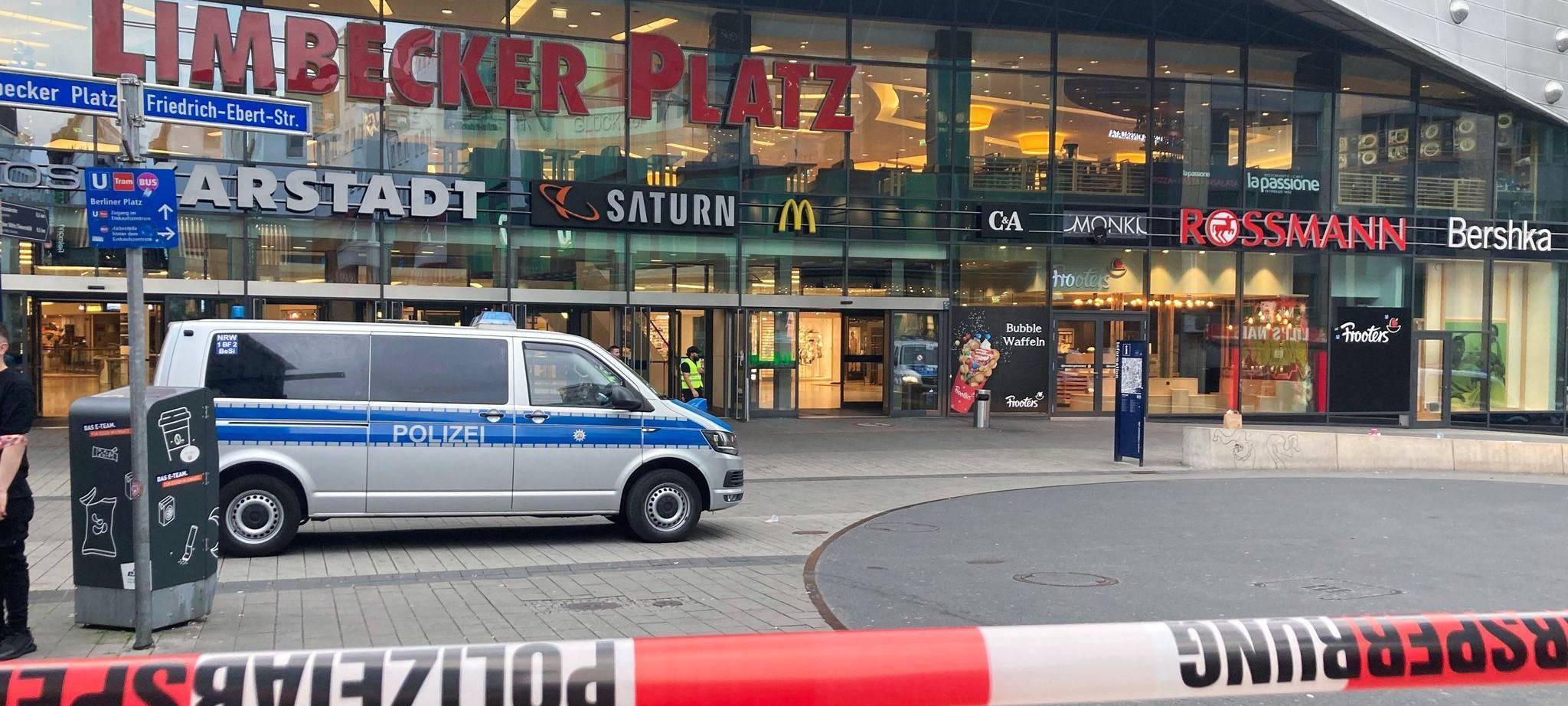 Polizei räumt Einkaufszentrum nach Drohung