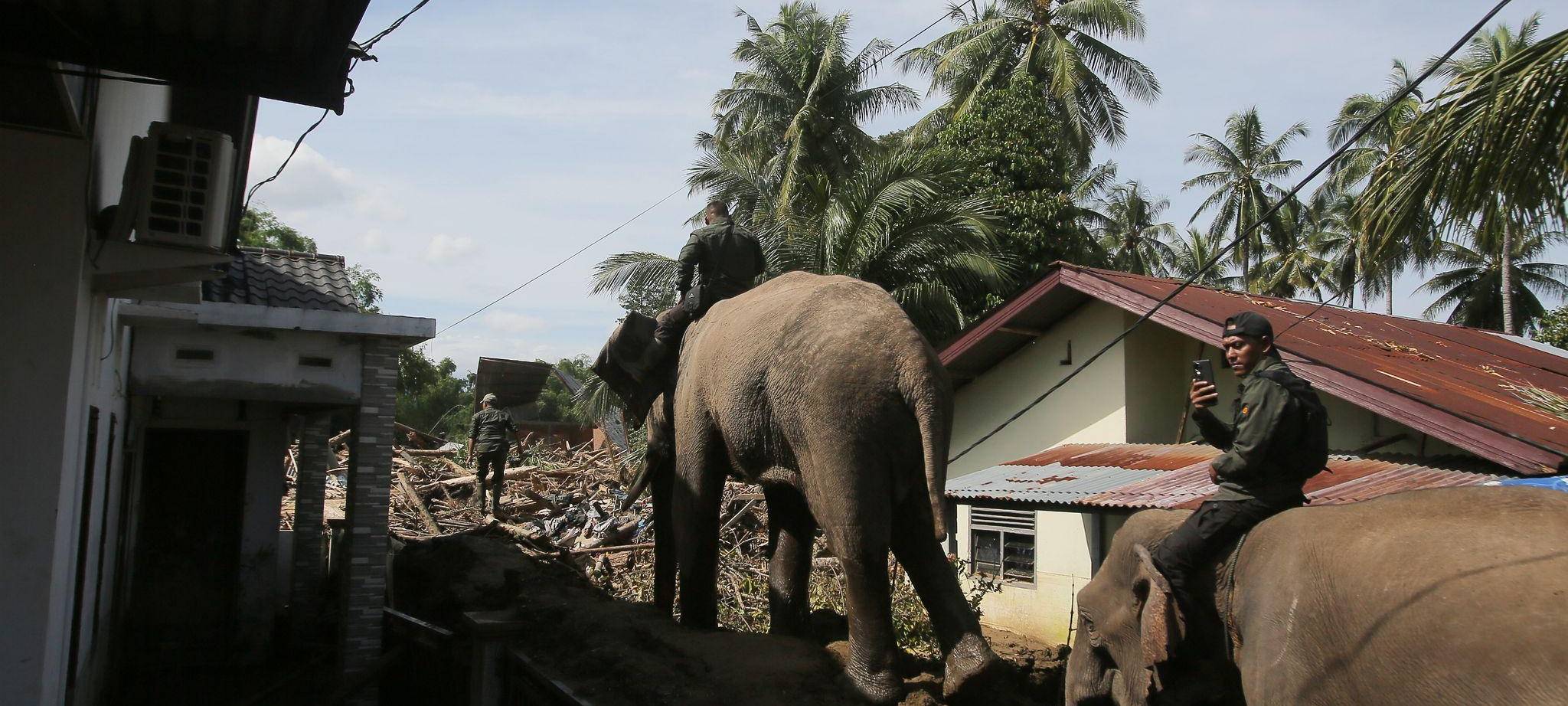 Überschwemmungen in Indonesien