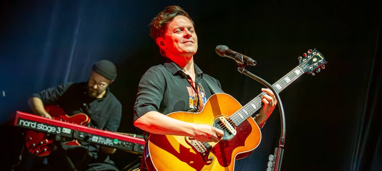 Lichtblicke Weihnachtskonzert: Über 165.000 Euro für den guten Zweck! - Michael Patrick Kelly hautnah