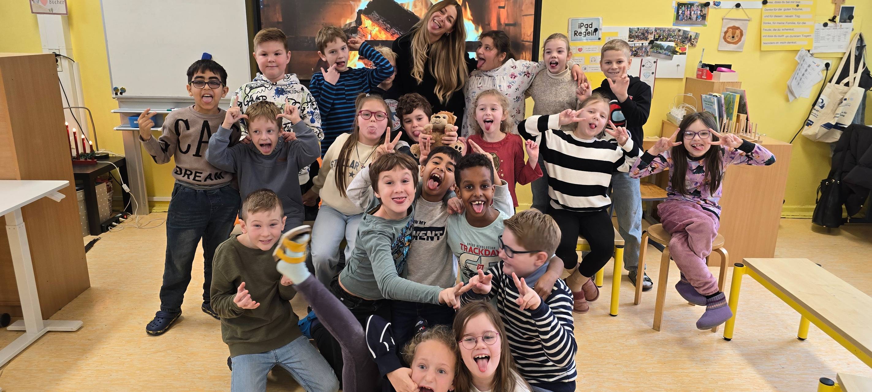 Frau Ferdinand und ihre Drittklässler