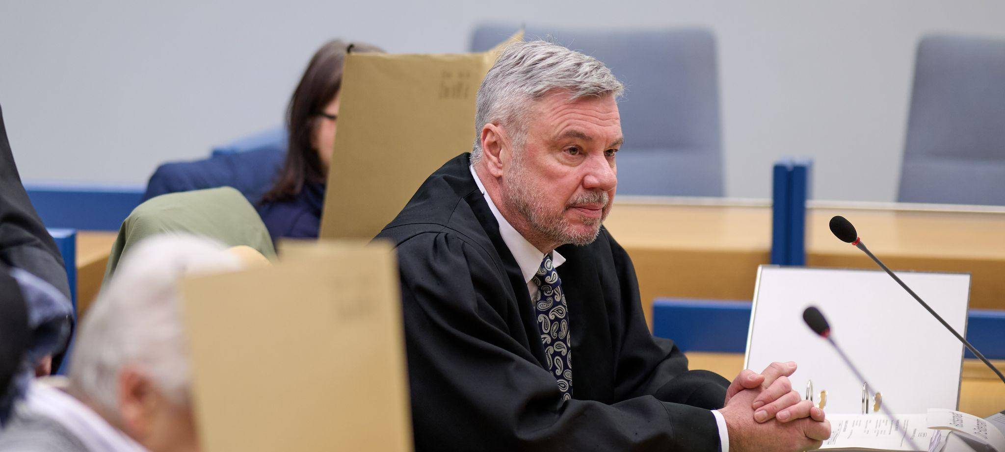 Prozess wegen Isolation eines Kindes