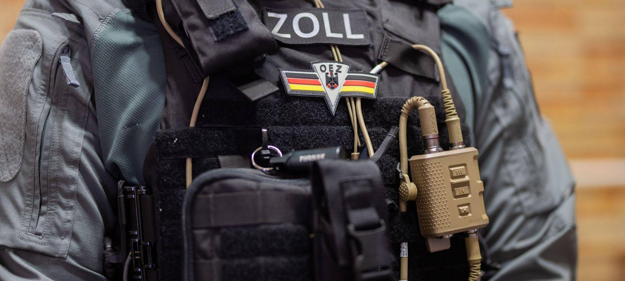 Verbotene Russland-Exporte – fünf Festnahmen bei Razzia