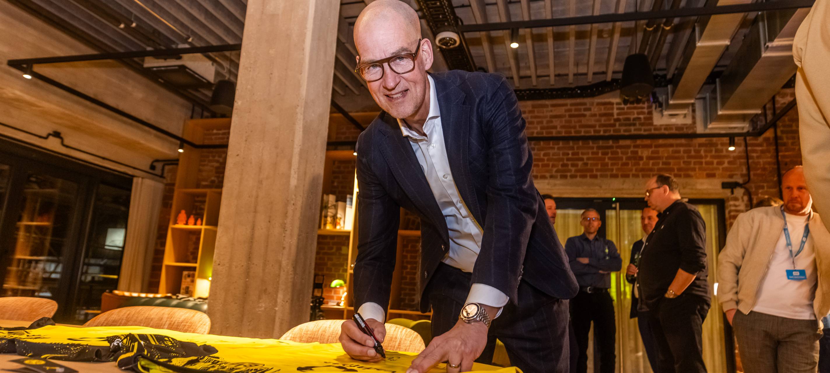 19:09 - der schwarzgelbe Talk mit Carsten Cramer und Alexander Meyer