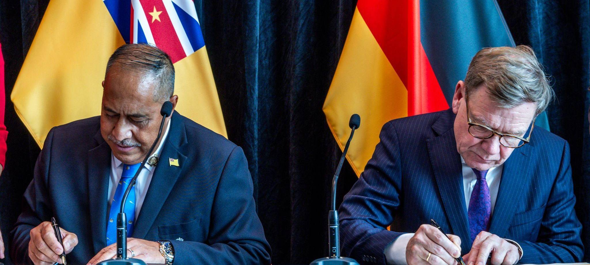 Außenminister besucht Neuseeland