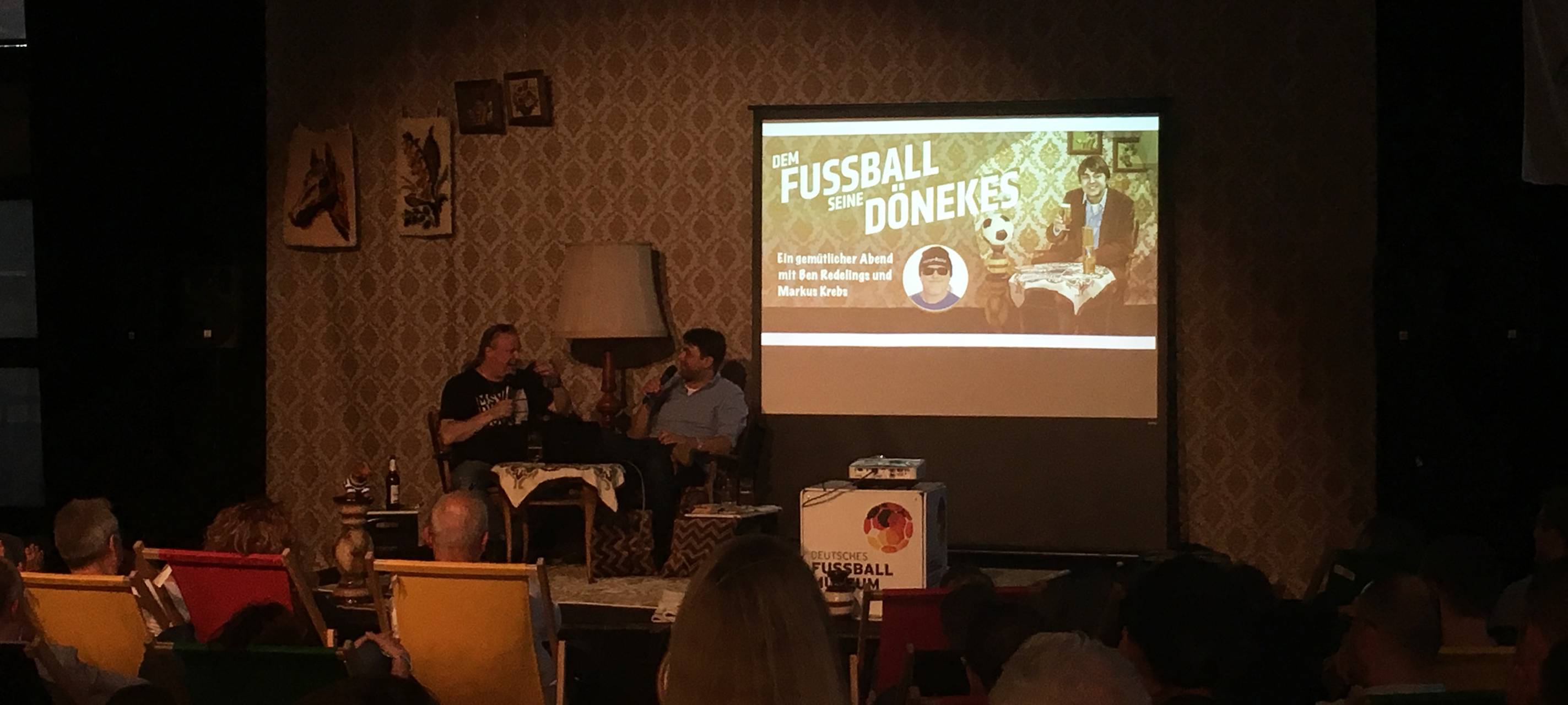 "Dem Fußball seine Dönekes" mit Markus Krebs