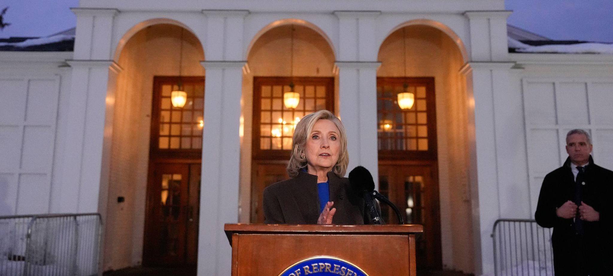 Epstein-Affäre - Clintons vor Untersuchungsausschuss