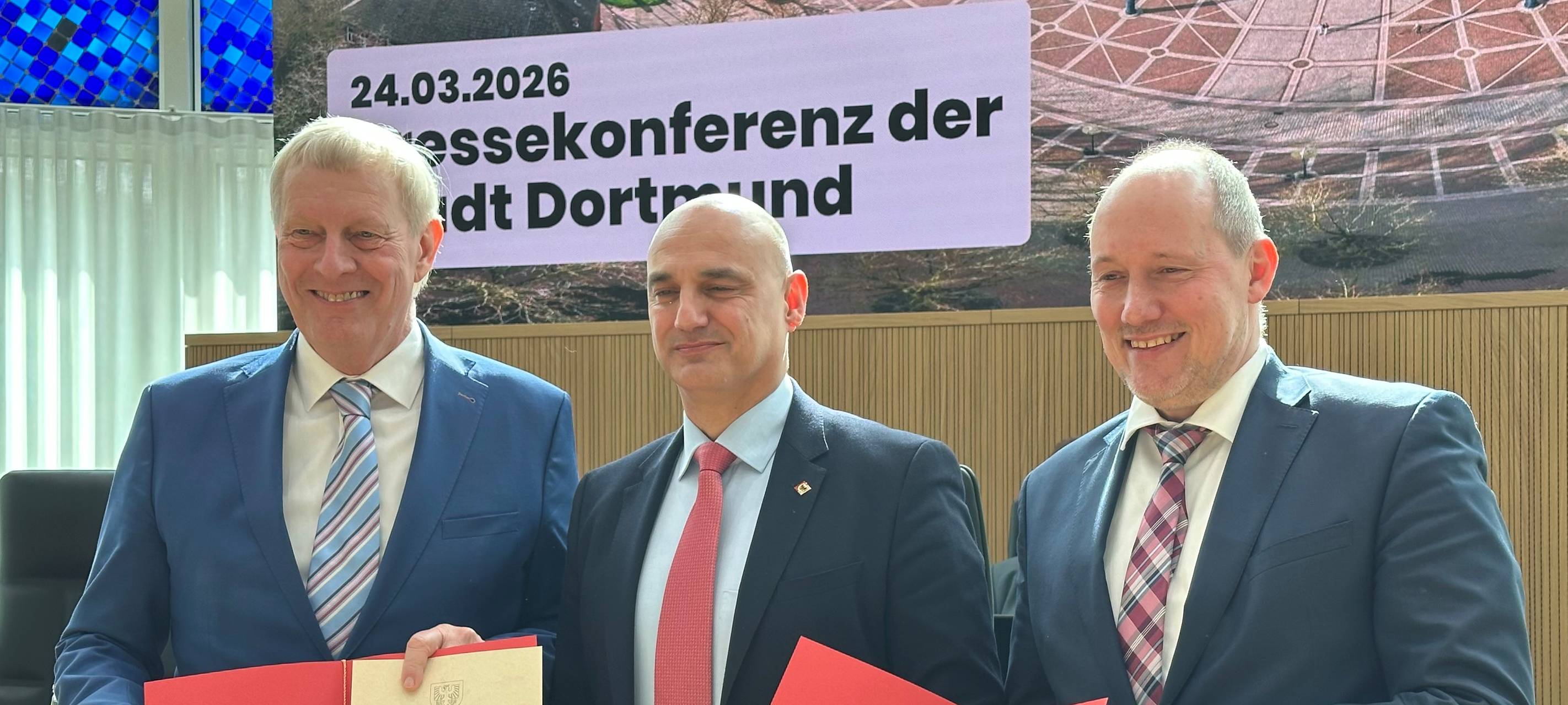 Stadtdirektor Urkunden Kalouti Stüdemann Uhr