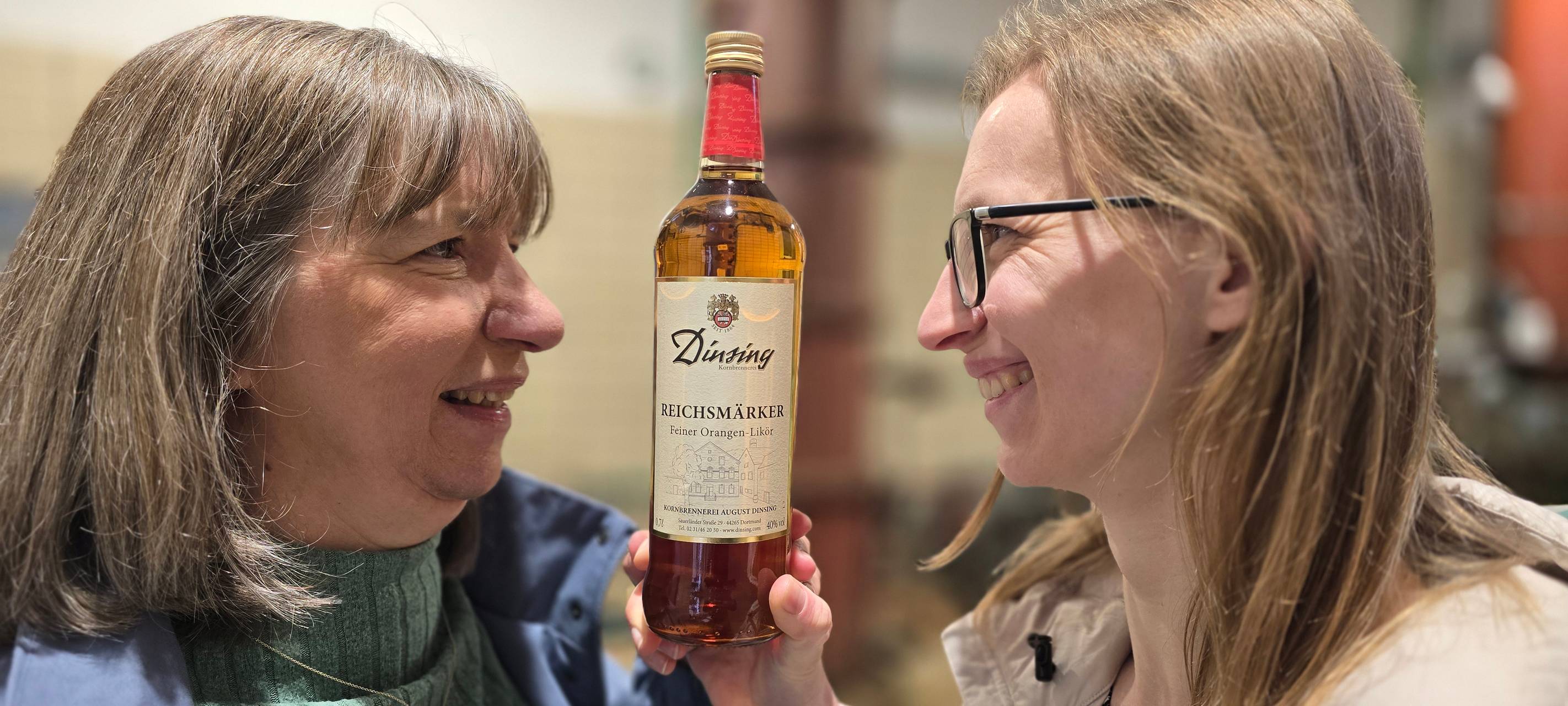 Doris (li.) und Kathrin Dinsing von der Kornbrennerei Dinsing in Dortmund.