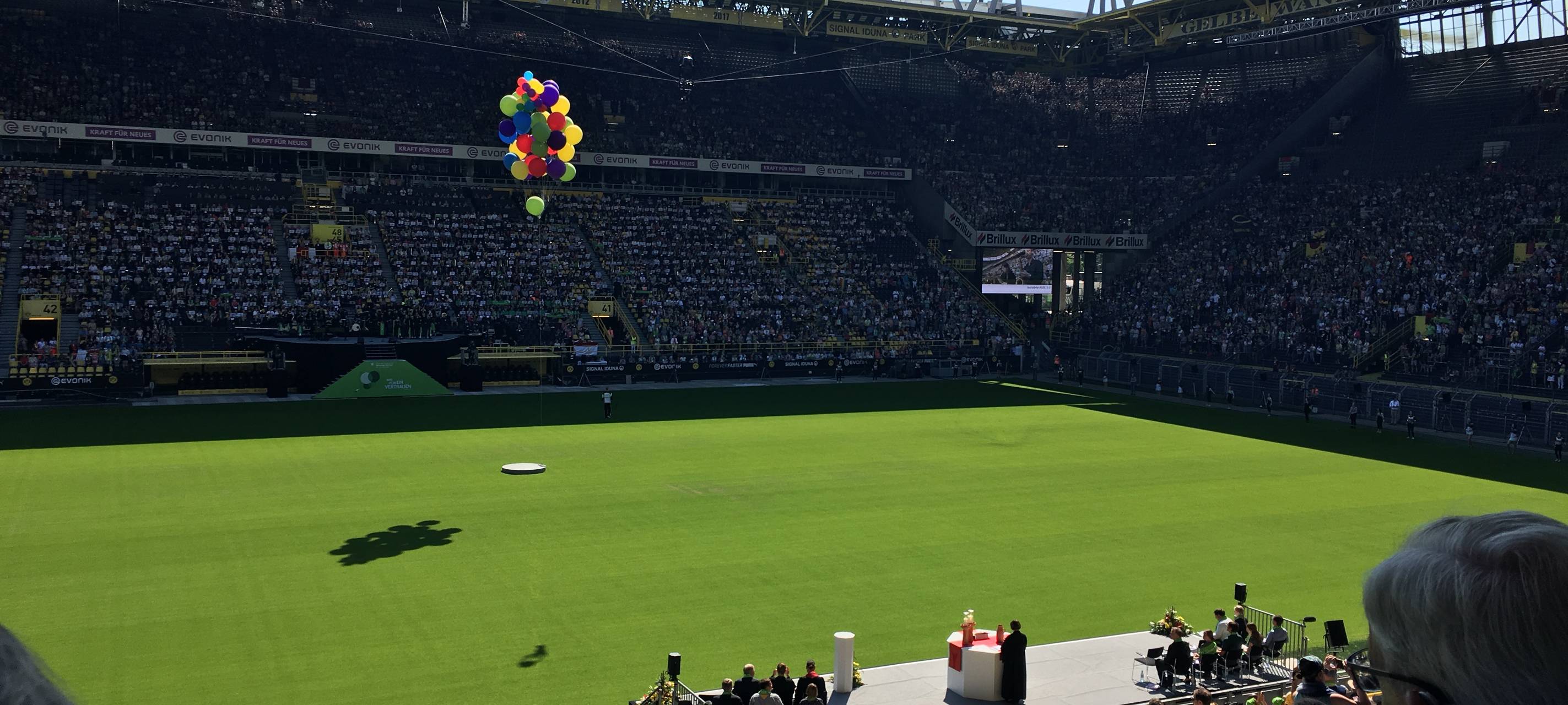 Abschlussgottesdienst im Signal Iduna Park