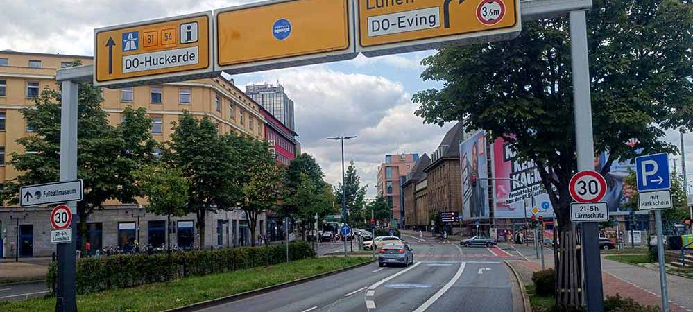 Busspur Wall Dortmund