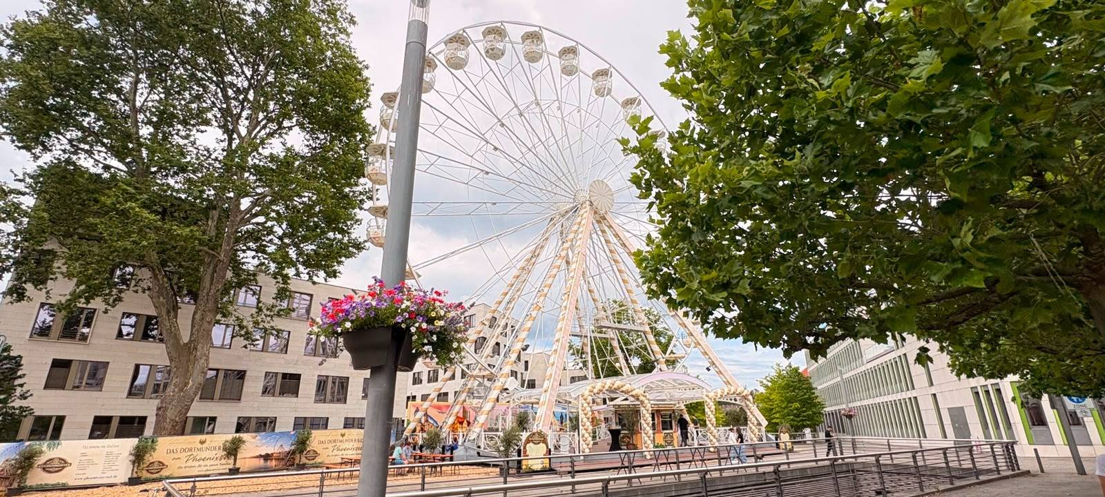 Riesenrad am Phoenix-See neues Wahrzeichen