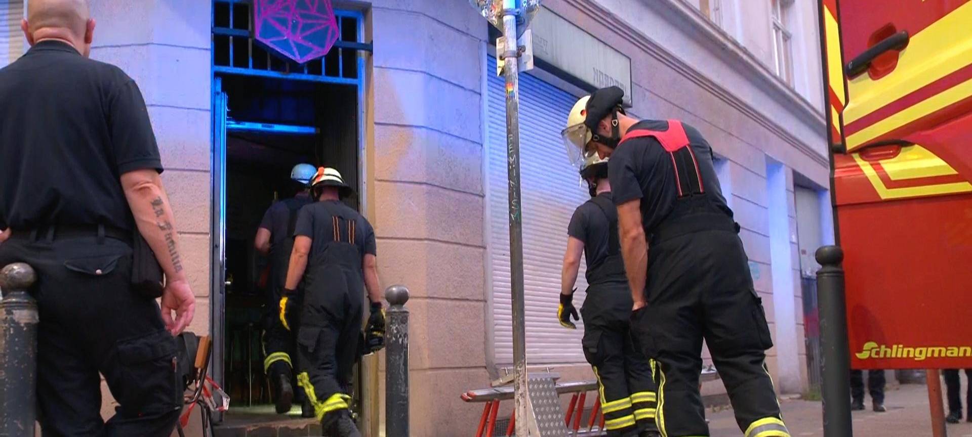 Nordstadt Haus Decke eingestützt Feuerwehr