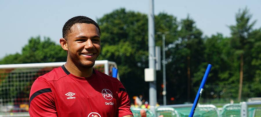 Besong wechselt zum 1. FC Nürnberg