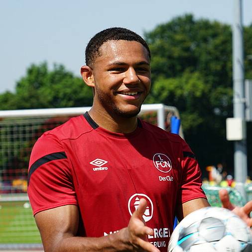 Besong wechselt zum 1. FC Nürnberg Radio 91.2