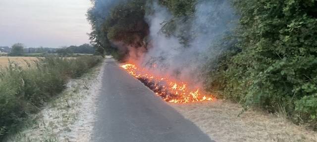 Waldbrand Lanstrop Feuerwehr