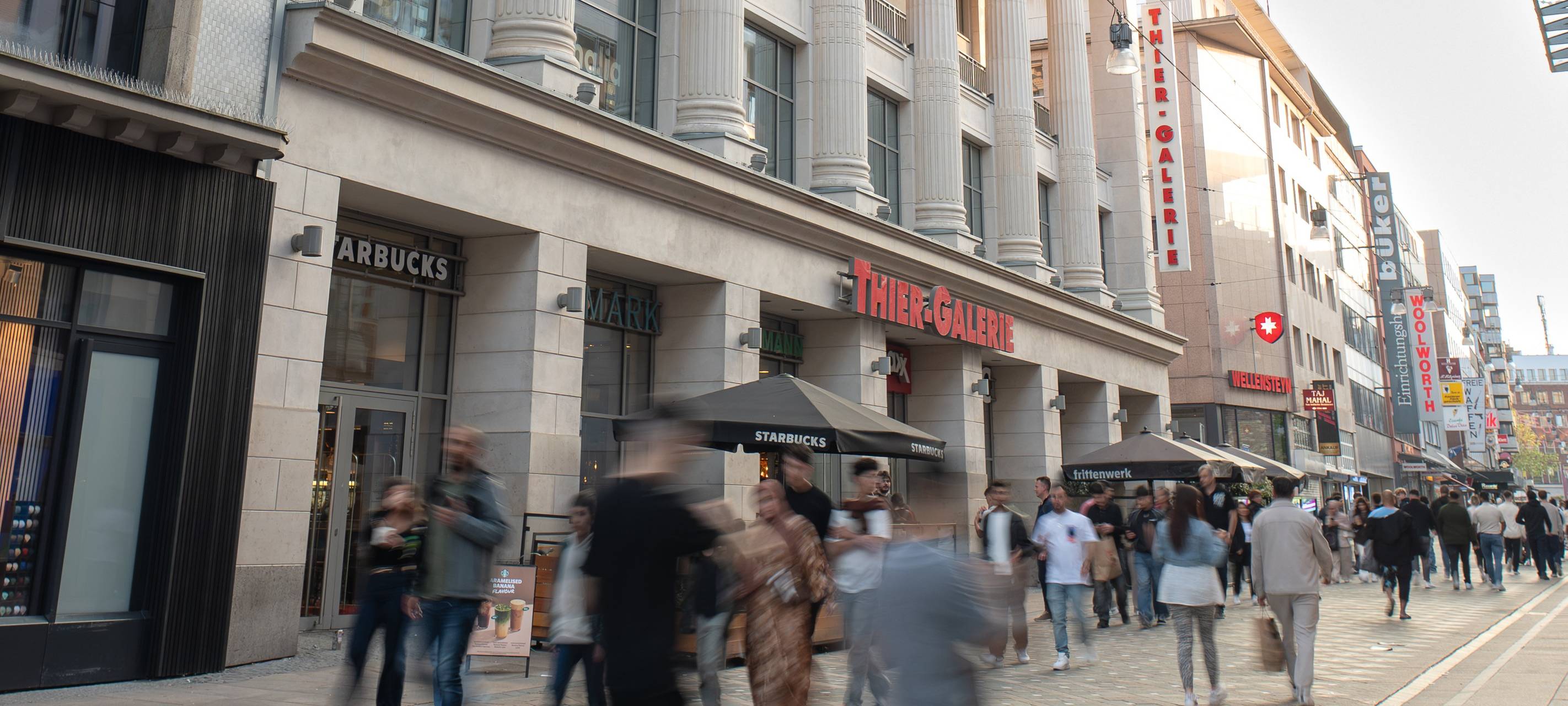 Thier Galerie Eingang am Westenhellweg in Dortmund.