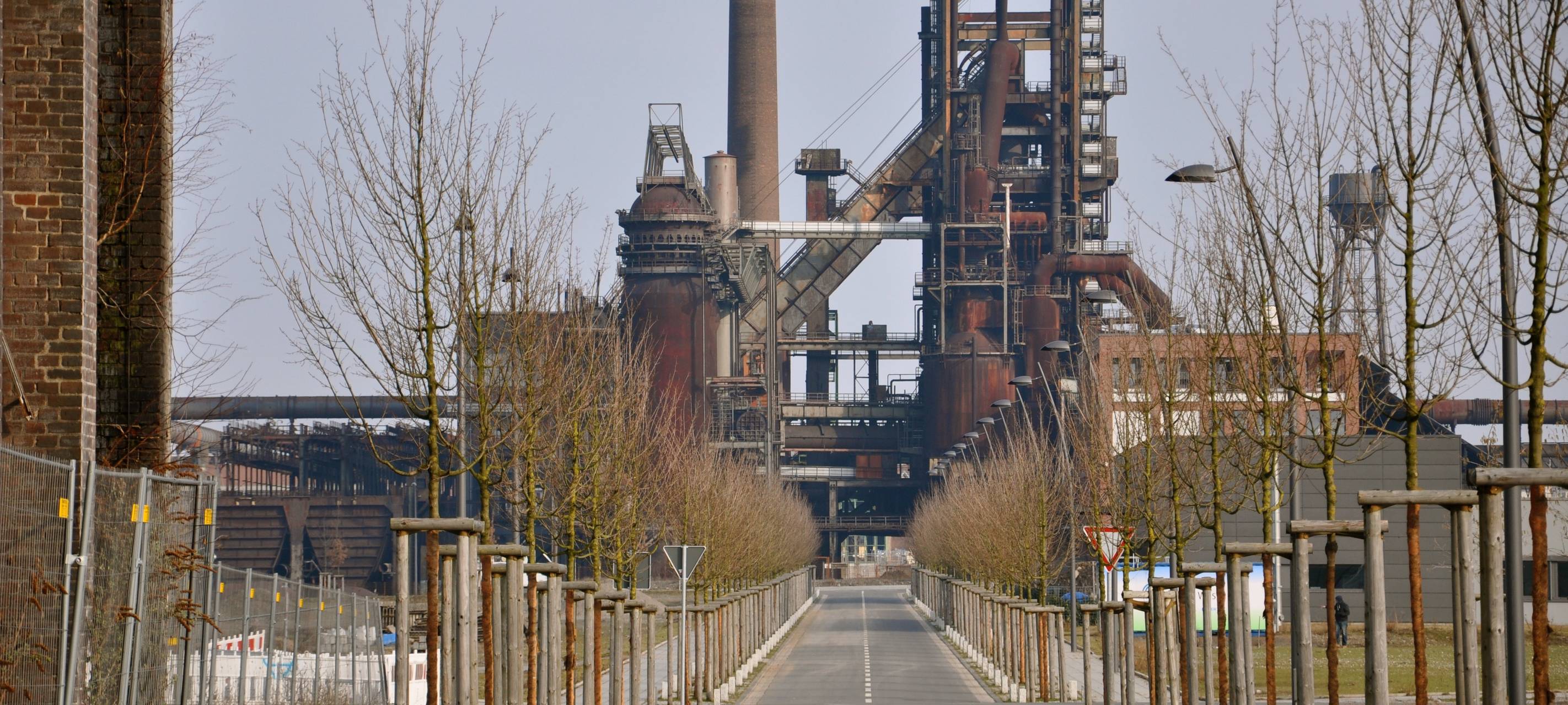Zweite Fußgänger- und Radfahrerbrücke zum Rombergpark