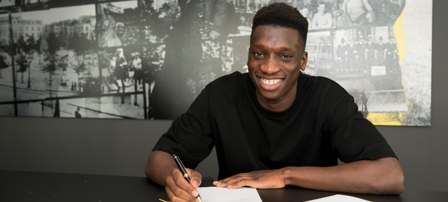 Borussia Dortmund verpflichtet Abdoulaye Kamara