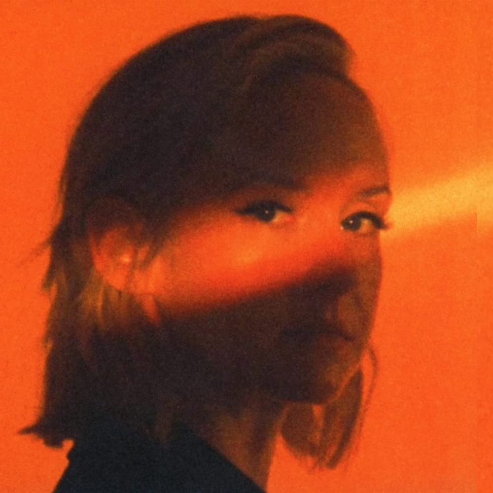 Album Cover: Leslie Clio – Brave New Woman