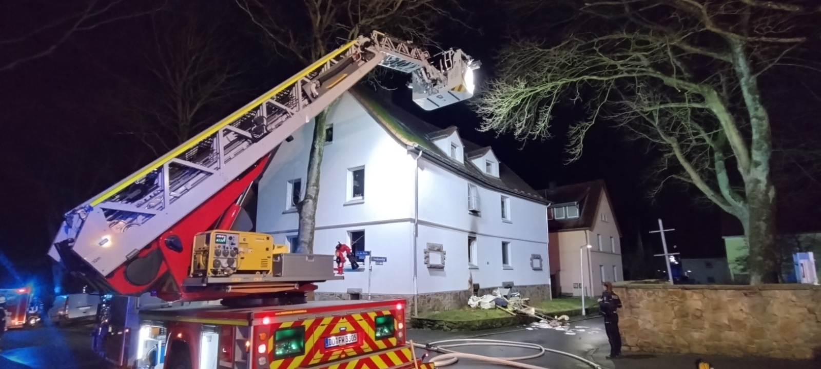 Schwerverletzter durch Wohnungsbrand in Dortmund-Marten