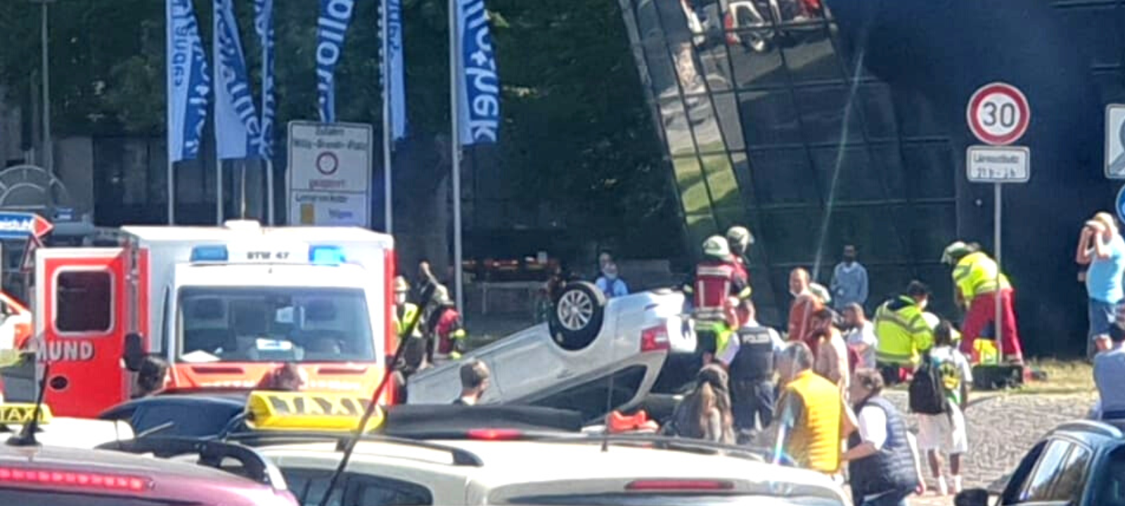 Schwerer Unfall am Königswall in Dortmund