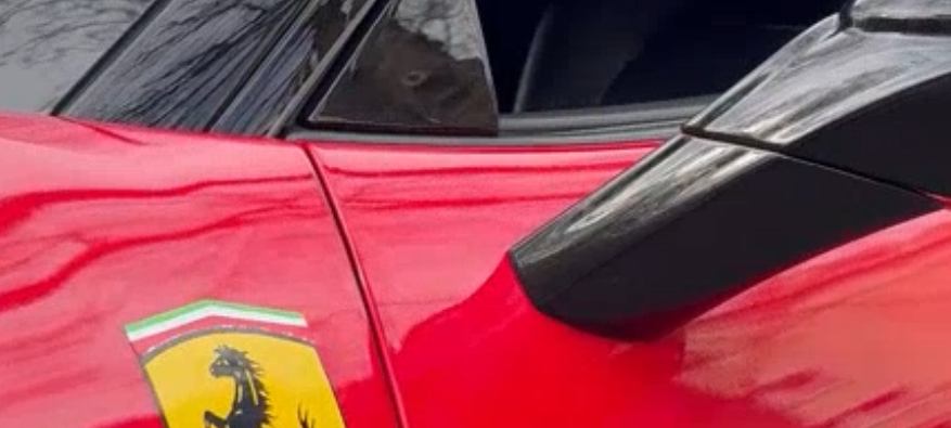 Dortmunder Traum erfüllt: Mustafa (9) bekommt Ferrari zum Geburtstag