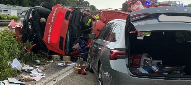 Schwerer Unfall auf der A2 bei Dortmund-Mengede