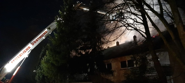 Zwei Brände in leer stehender Siedlung in Brechten